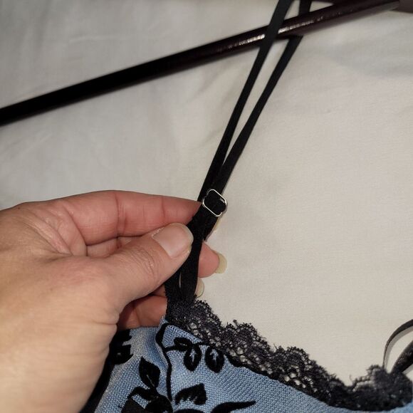 Mixed Threads LA  Wild Fable Mesh Lace Crop Cami Tank Top Blue Women's Sz L Bin2 - Picture 4 of 10